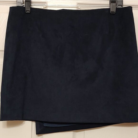 Theory Brilliant Navy Fulton Faux Suede Skirt Size M - Picture 3 of 6